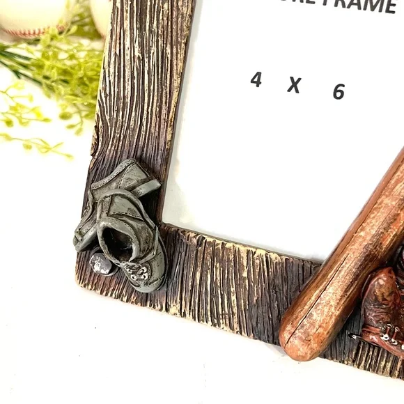 Baseball Picture Frame  NEW ITEM - Picture 4 of 5